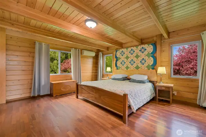 Main floor primary suite
