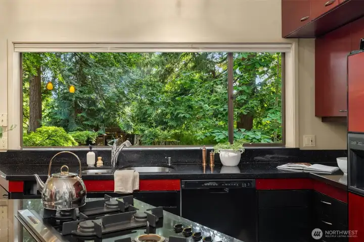 Picture window for a true Nature Bathing experience.