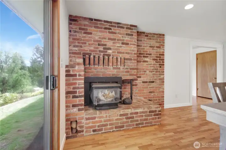Wood insert in dining room