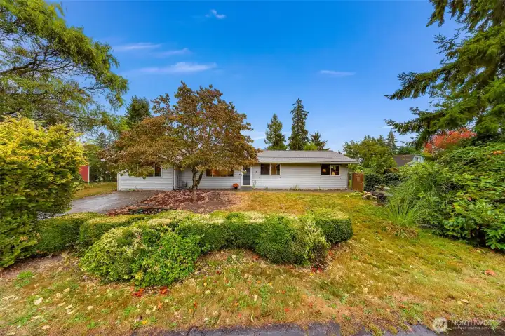 Welcome to 13006 160th Ave SE in Renton! Welcome to 13006 160th Ave SE in Renton!