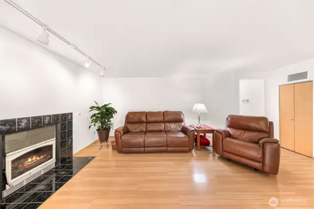 Spacious and freshly painted