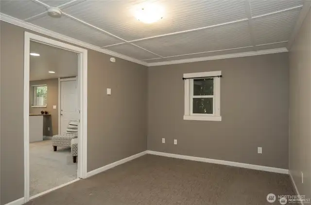 other end of 2nd room