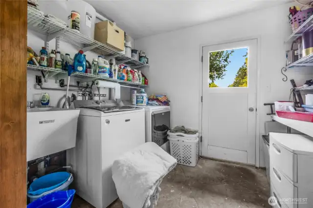 Laundry room in garage