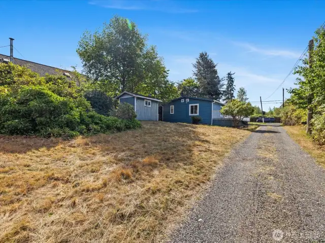 Double lot & additional storage shed