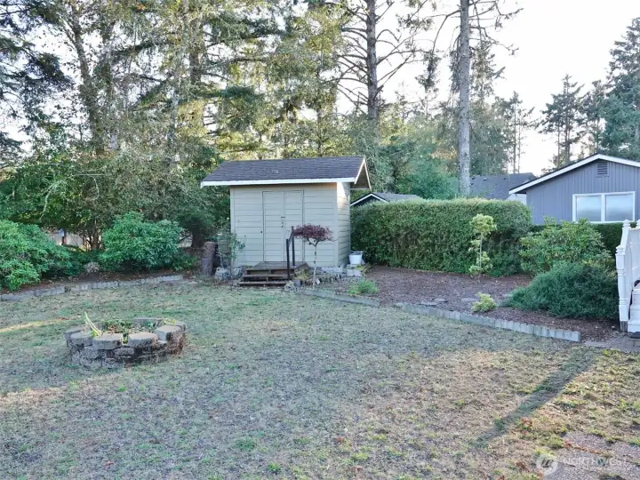 Firepit and Shed.