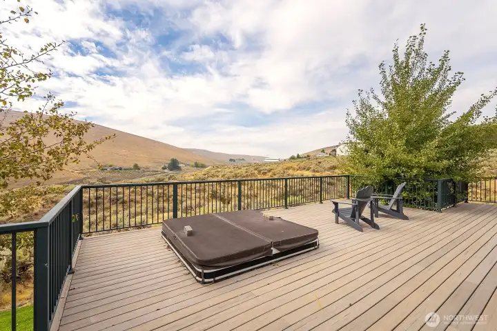 Imagine yourself taking in these views. Can we say PRIVACY! Let's BBQ