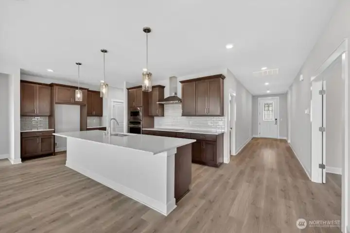 2704 Bowthorpe Street ~ Ready Now