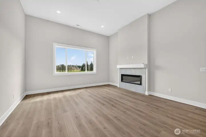 2704 Bowthorpe Street ~ Ready Now