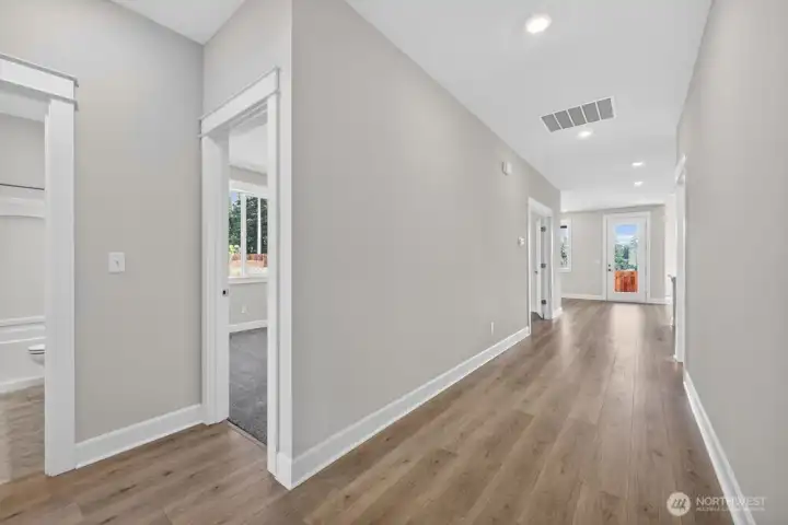 2704 Bowthorpe Street ~ Ready Now
