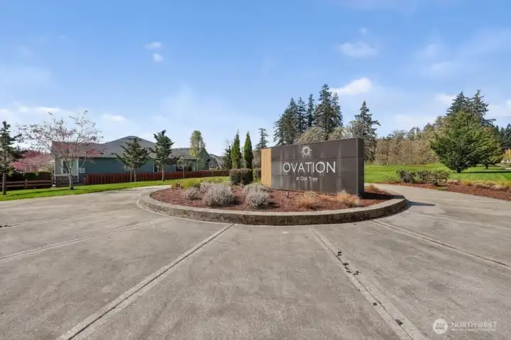 Ovation at Oak Tree Community