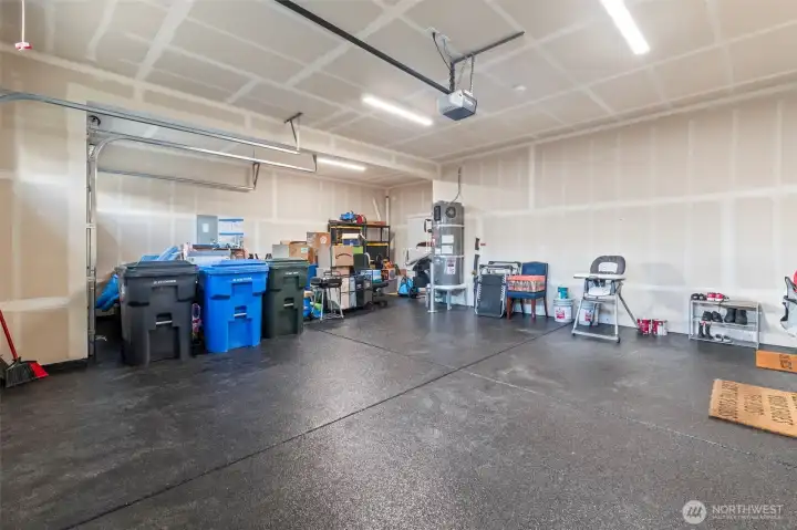 Upgraded extra long 3rd bay