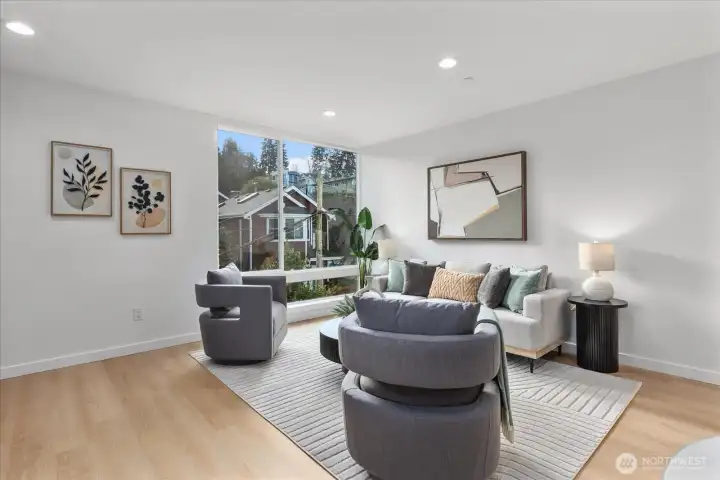 Photos of staged unit 3114