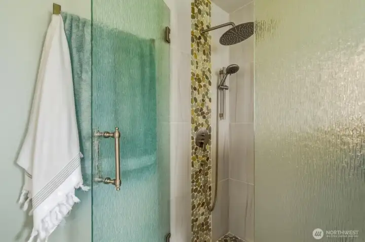 Very Nice Walk In Shower.