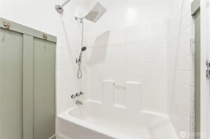 Main bathroom