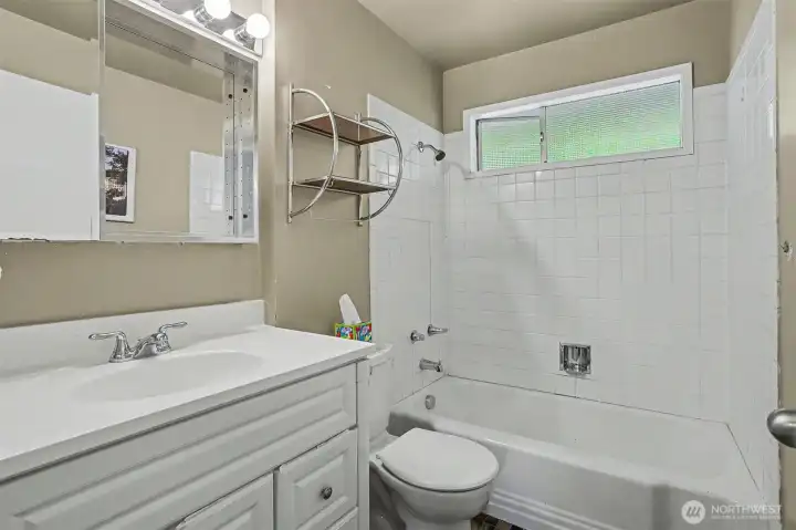 Main floor full bath