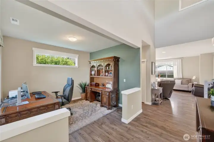 Downstairs Office/ Flex space
