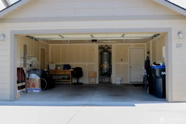 Garage Garage