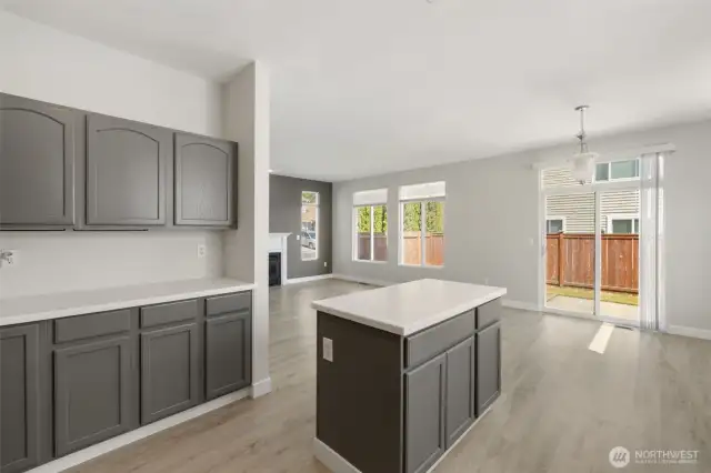 Kitchen, dining area and living room