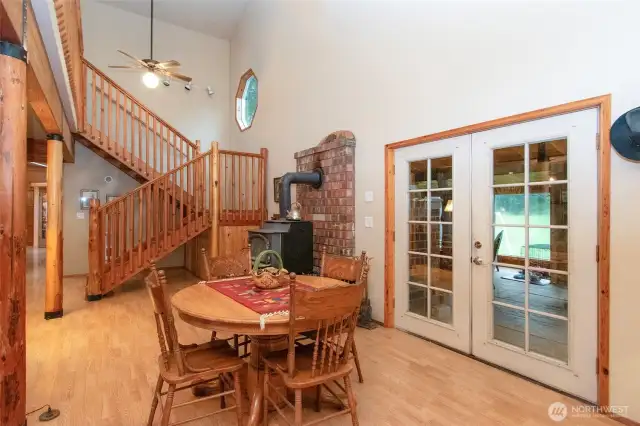 Dining area looking towards the enclosed back porch.