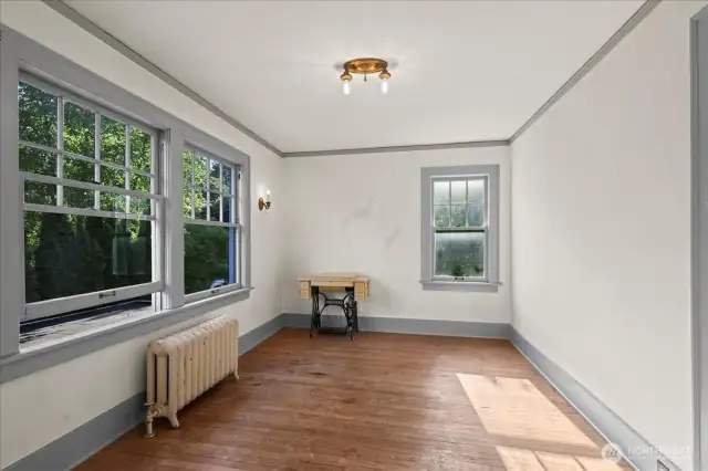 NE Bedroom