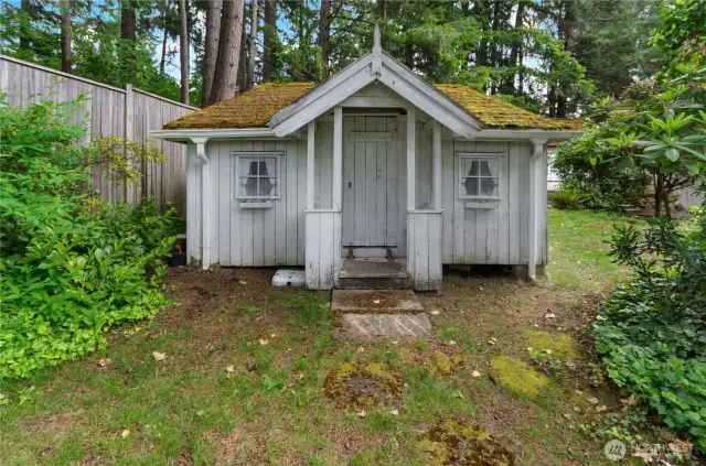 Garden shed