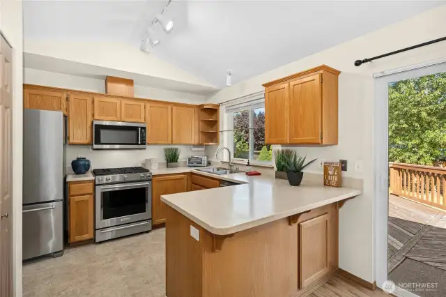 High End Kitchen Aid Stainless Steel Appliances