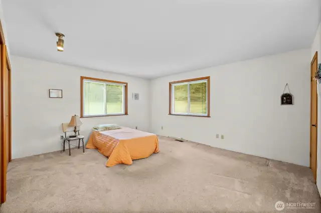 Very Roomy Primary Bedroom