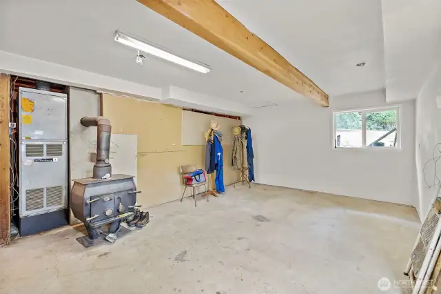 Daylight Basement, Great potential space for an ADU
