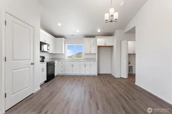 Photos are of previously built home. Photos shown may include upgrades not included or shown. Plans/photos may vary not may not be exact.