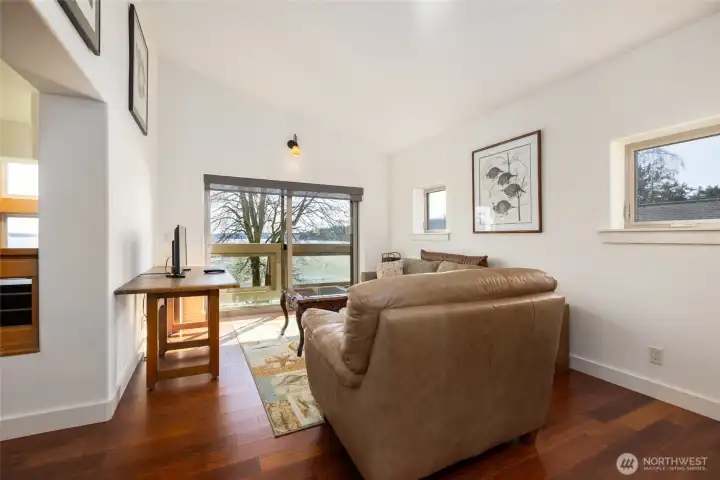 Second floor bonus room...