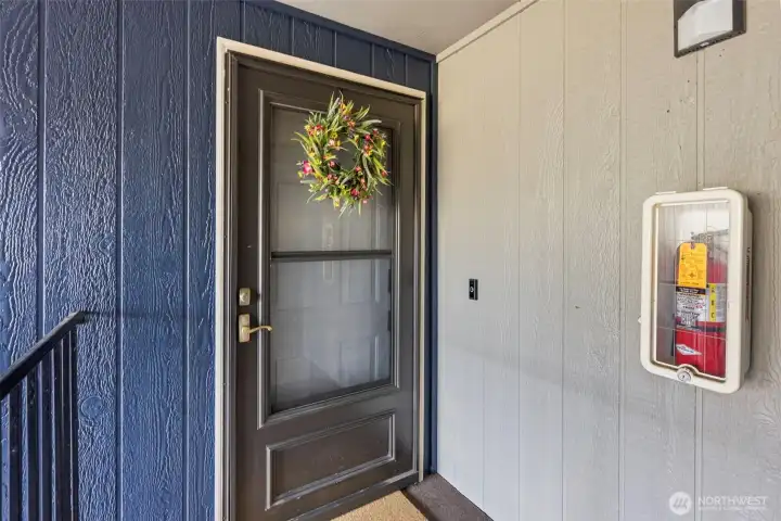 Front door with screen door as well