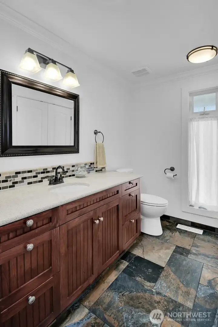 Power Room Main Floor