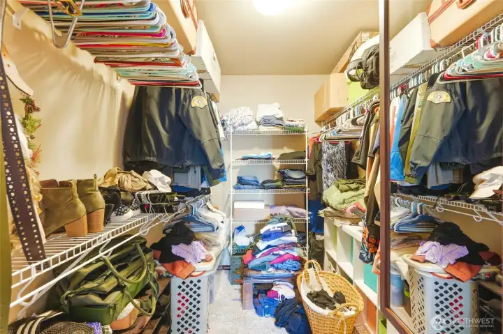 Primary walk in closet