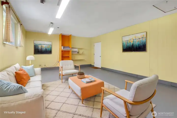 Virtually Staged Flex Room