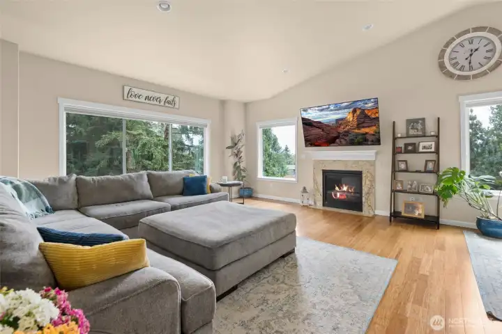 Living Room, Vaulted Ceilings, Open Floor Plan