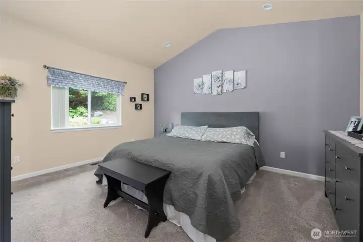 Primary Bed