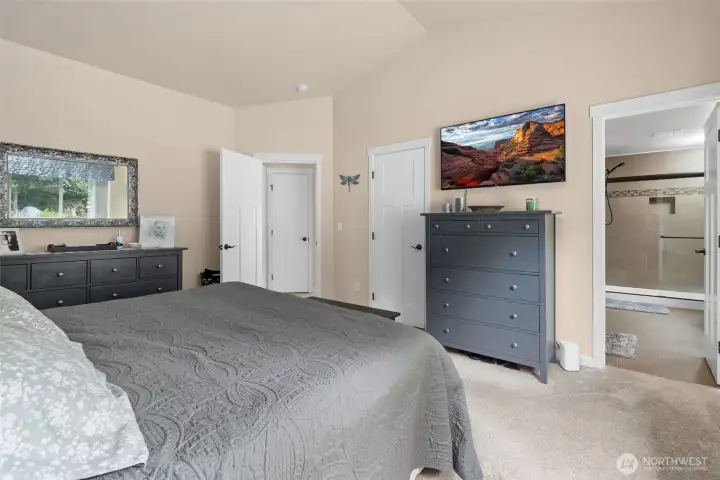Primary Bed