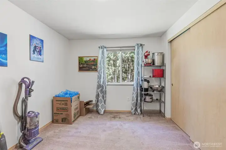 downstairs bedroom 1