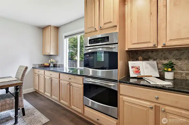 Double Ovens and extra storage