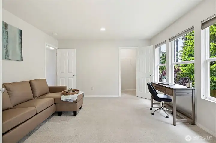 5th bedroom/ flex room off the primary.