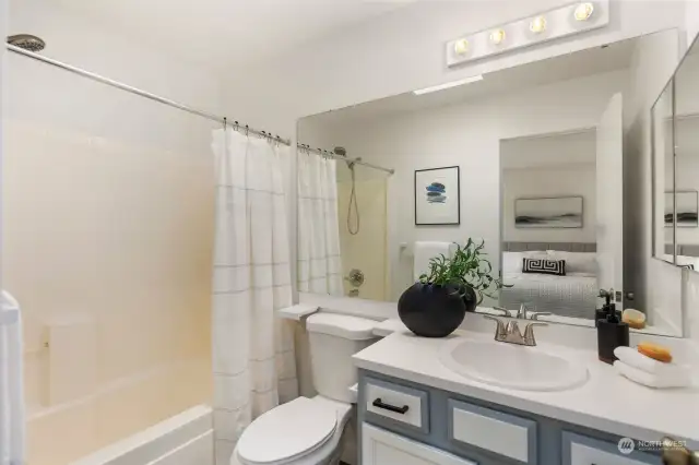 Primary Full Bathroom