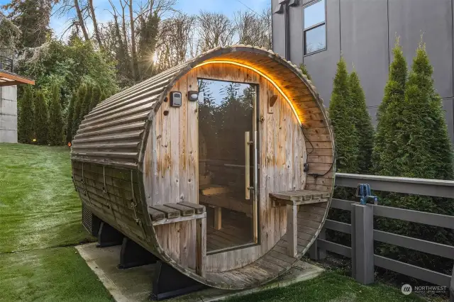 Enjoy the outdoor sauna that stays with the home!