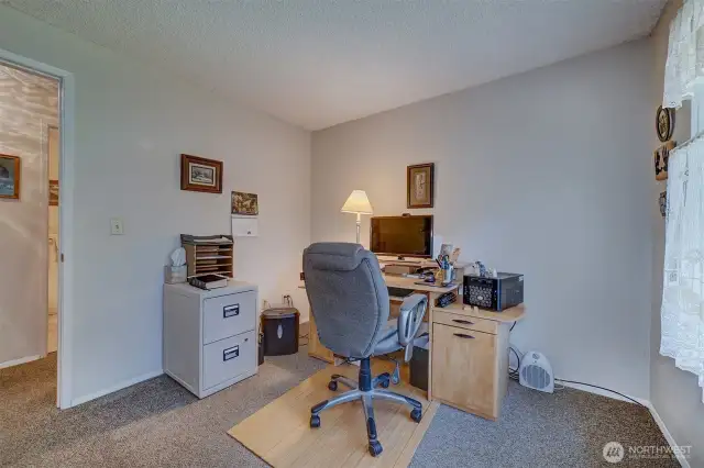 Upstairs office/bedroom