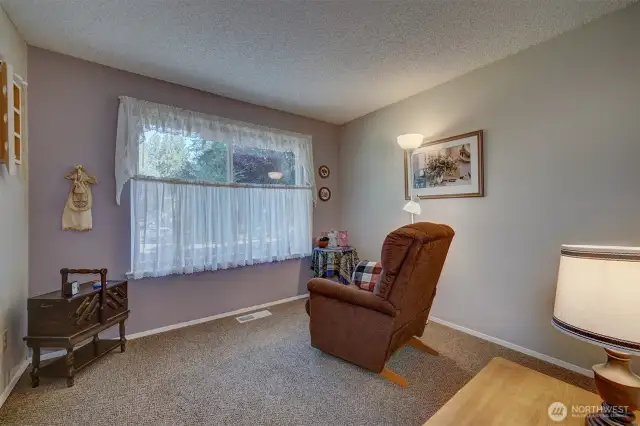 Second upstairs bedroom/sitting area