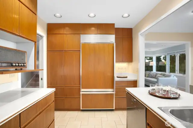 Subzero fridge and plenty of pantry storage