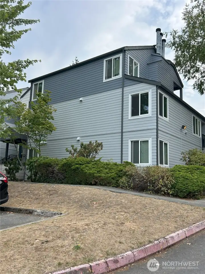 Fresh Siding and Exterior Paint