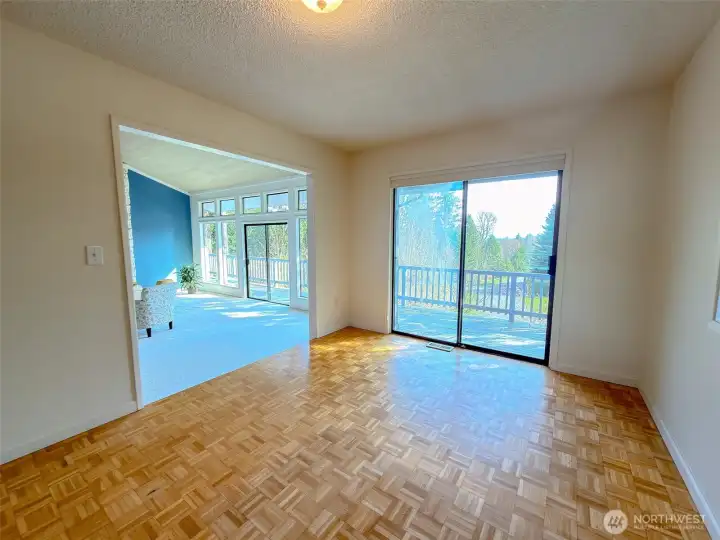 Bonus space off Living Room. Office, Piano room, Artist nook