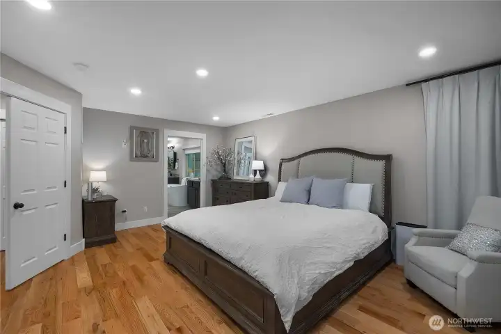 Primary bedroom