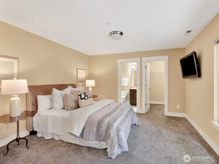 Private guest suite ideal for visitors or multi-generational living