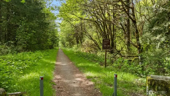 Whitehorse trail heading west towards Arlington